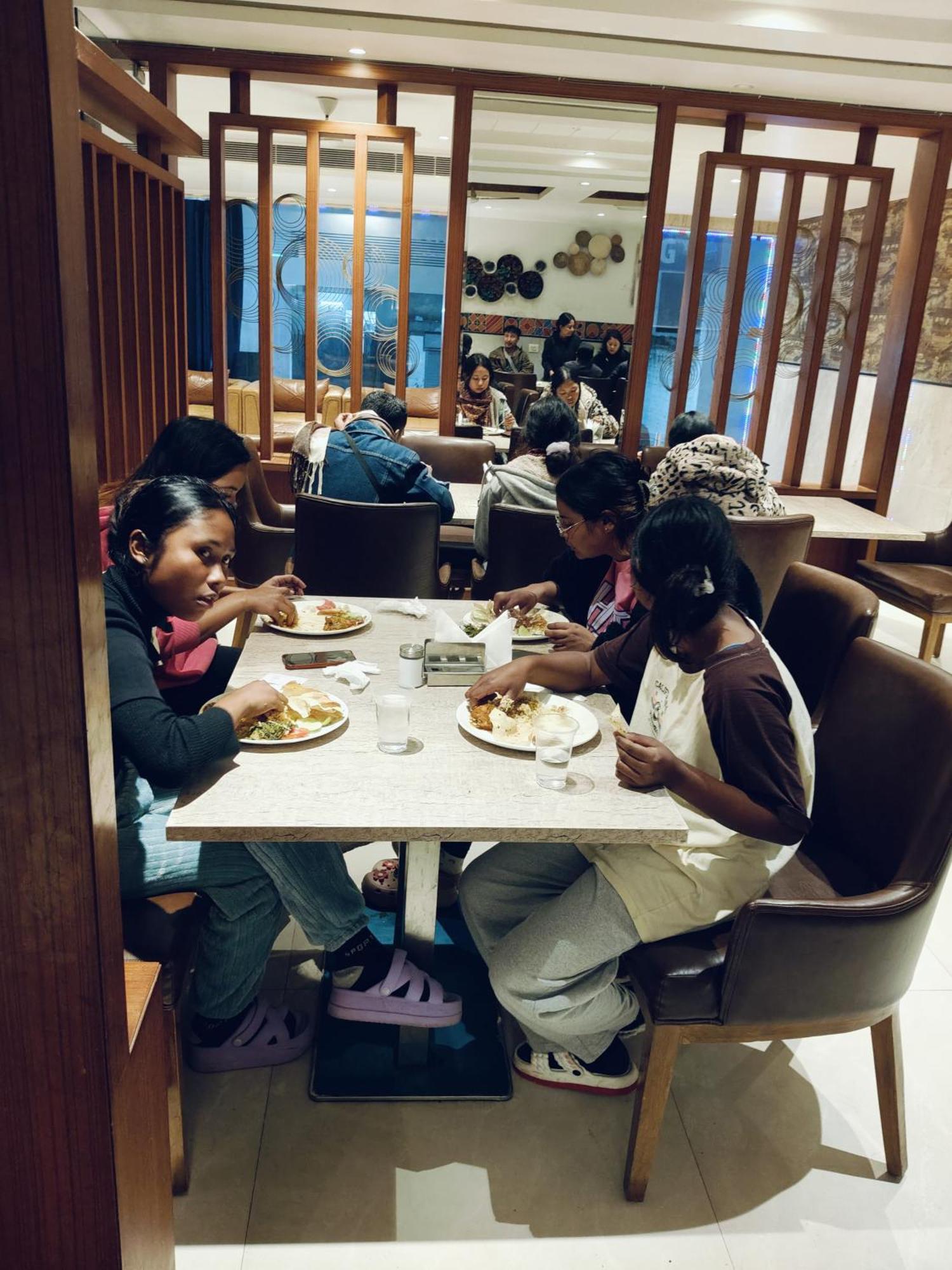 Hotel The Almora By Rs Global Near By Delhi International Airport With - Free Airport Drop Nuova Delhi Esterno foto