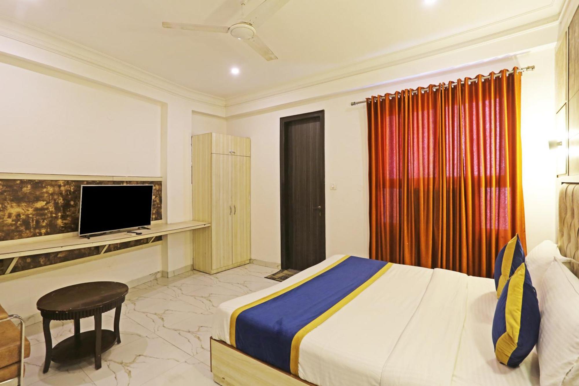 Hotel The Almora By Rs Global Near By Delhi International Airport With - Free Airport Drop Nuova Delhi Esterno foto